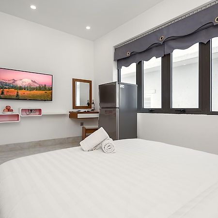 Moonlight Beach Hotel Дананг Екстериор снимка