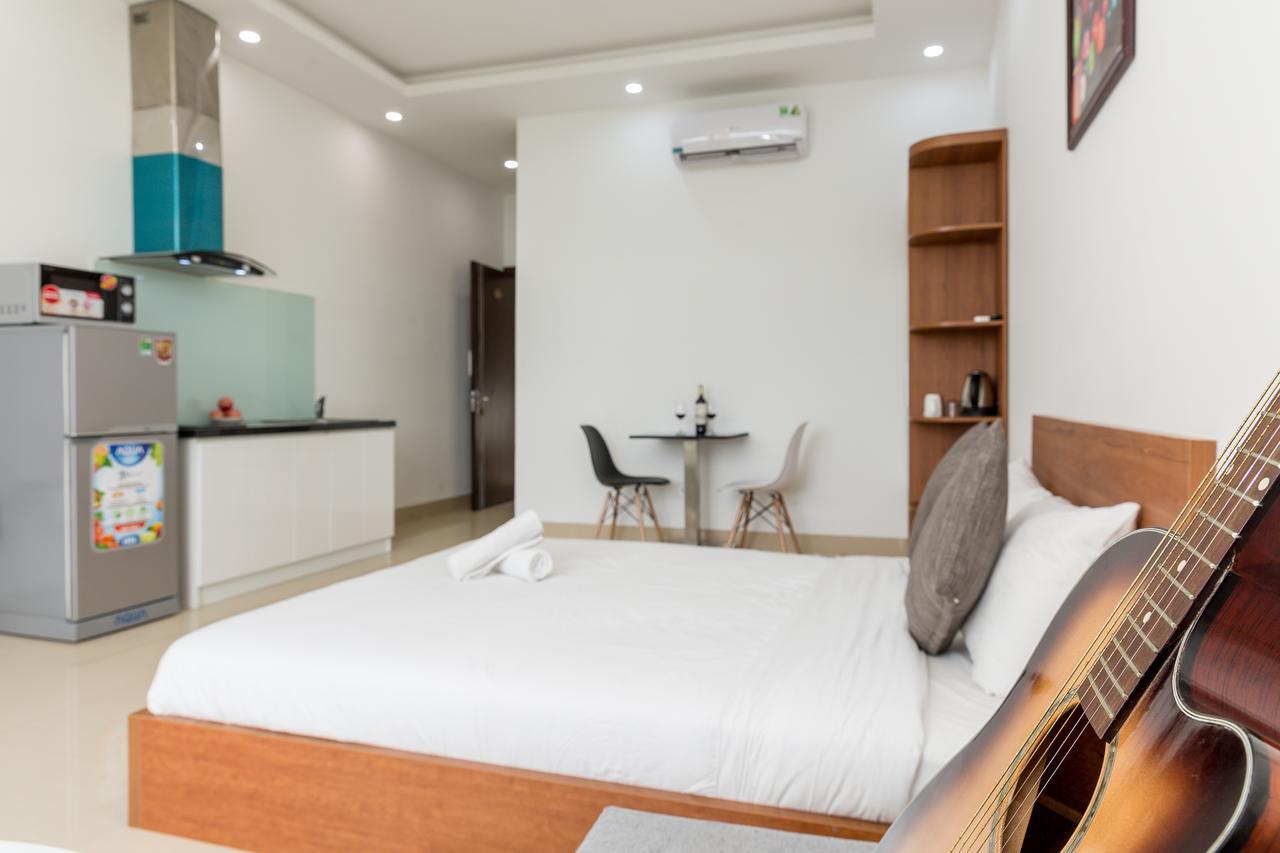 Moonlight Beach Hotel Дананг Екстериор снимка